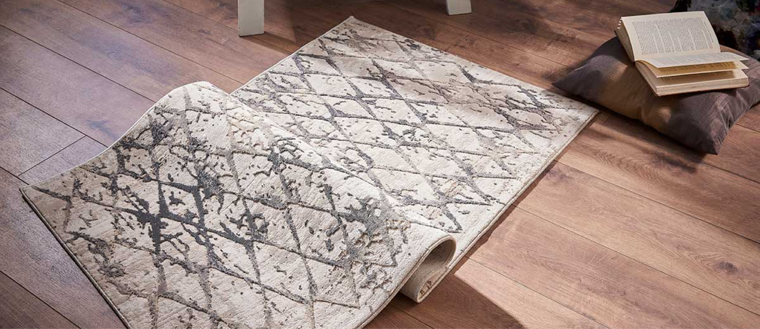 The Rising Trend of Hand-woven Wool Rugs in Minimalist Décor