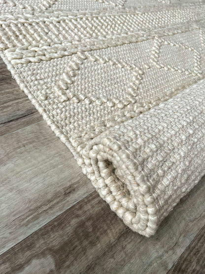 Artisan- Cream Rug