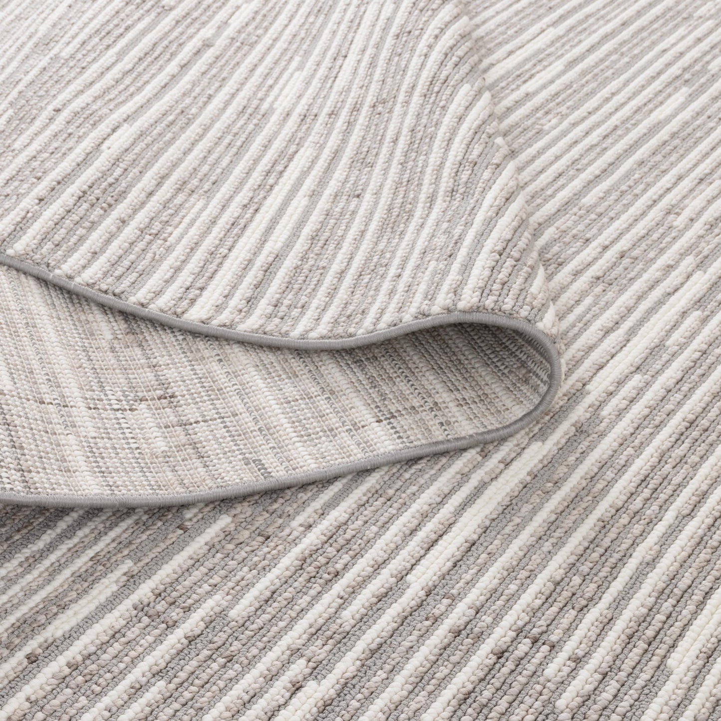 Berno Silver Ivory Loop Lines Rug - B006