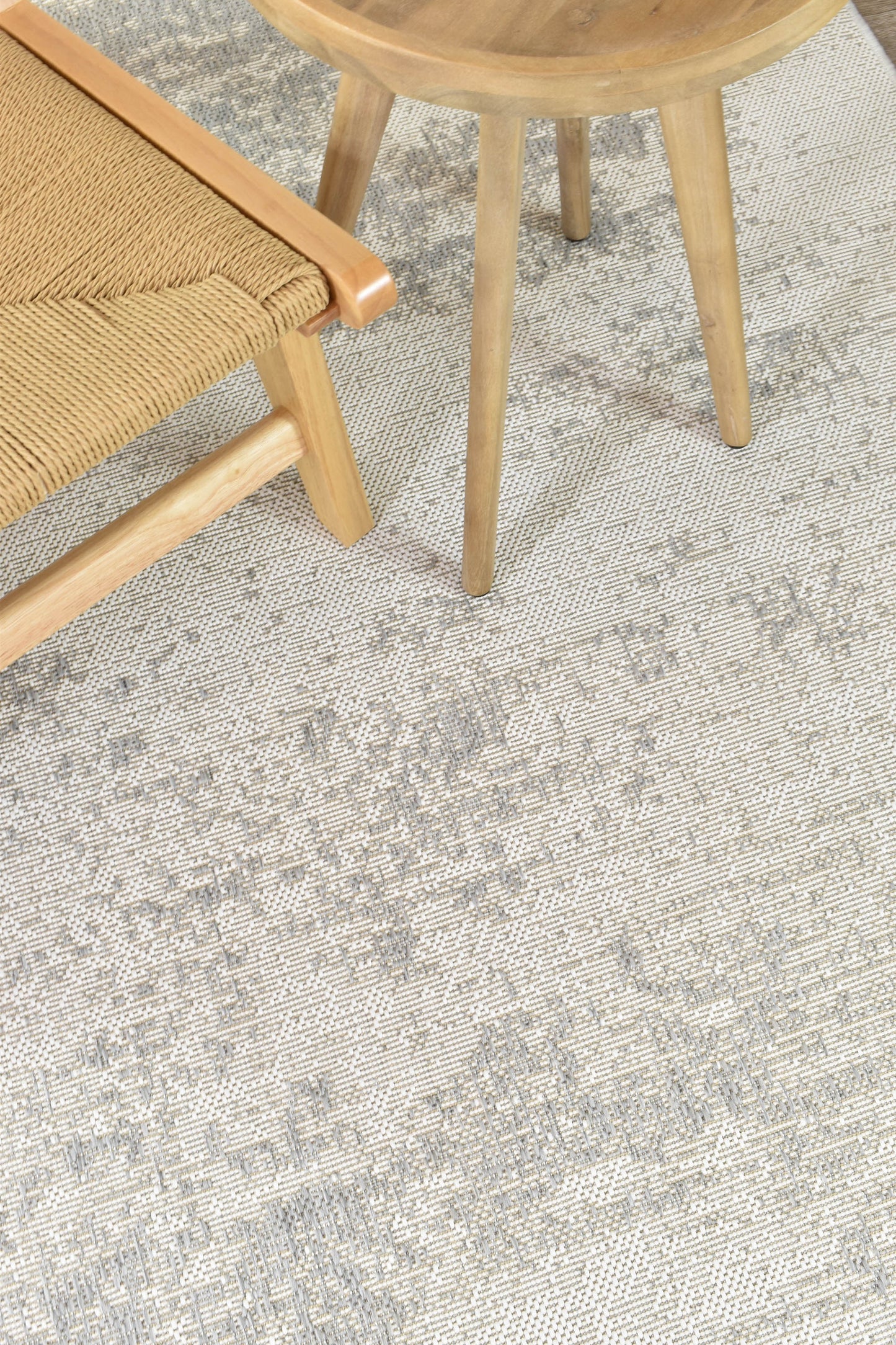 Carmel 28346 064 Silver White