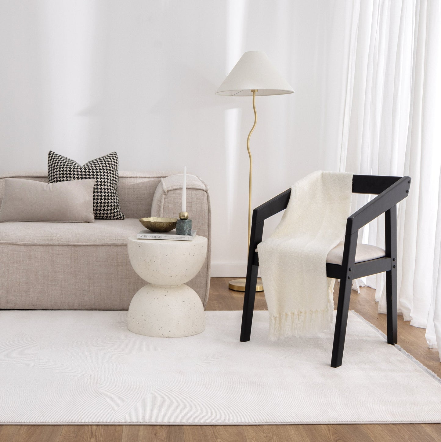 Chateau Geometric Lines White Rug - CH03