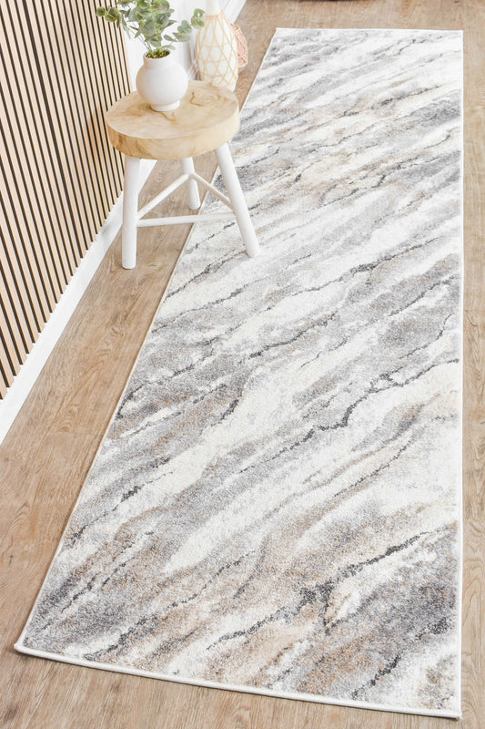 Opulent Radiance Runner