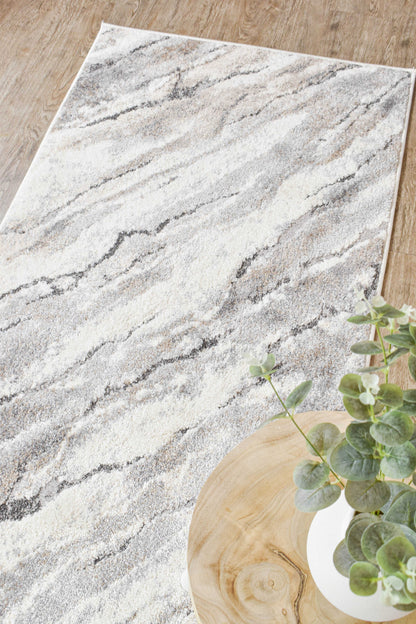 Opulent Radiance Runner