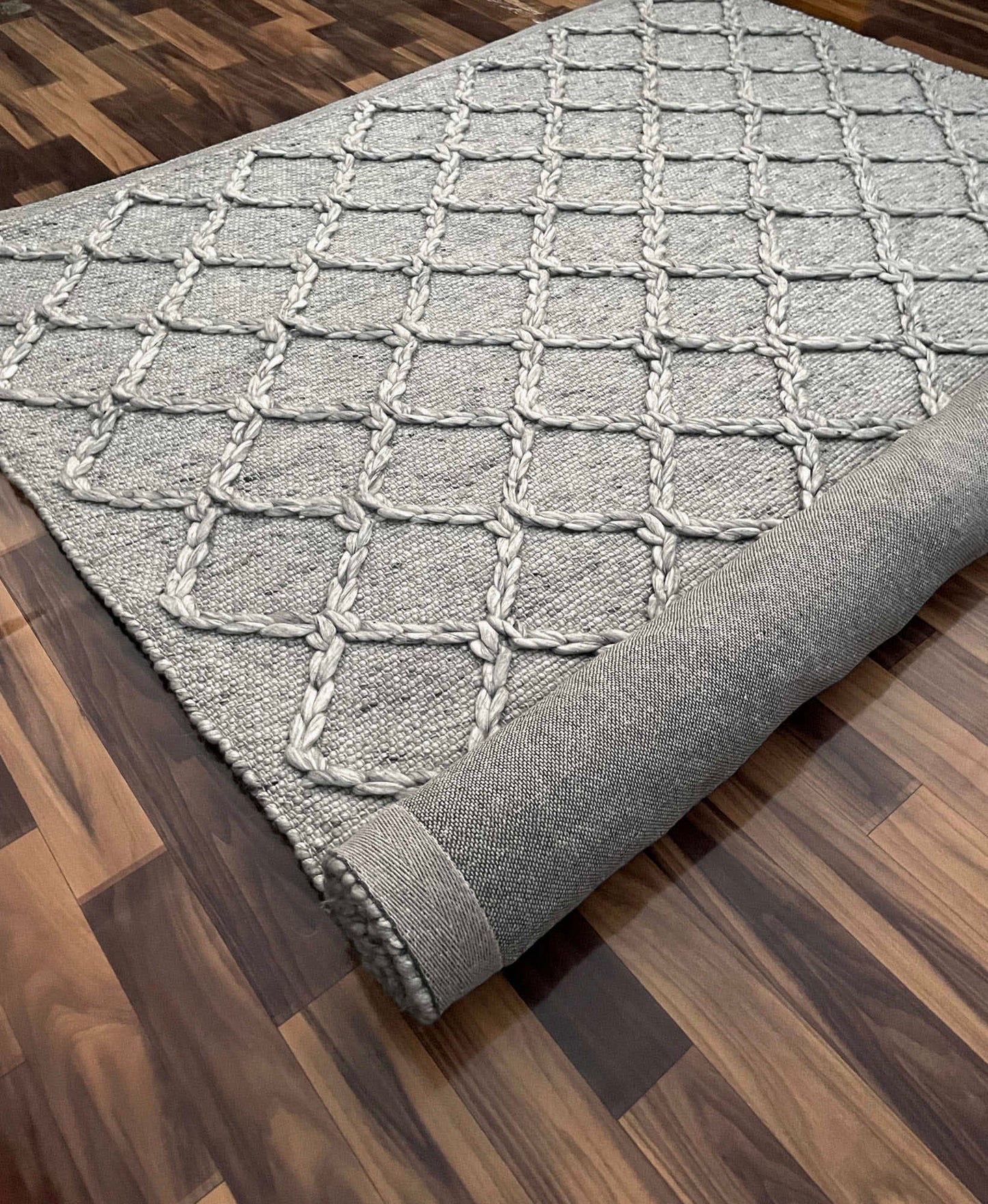 Curio Spotted Grey Rug