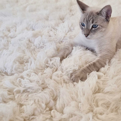 FLOKATI Pure New Zealand Wool 2000 GSM IVORY