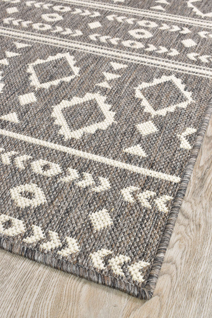 Alaska Brown Rug 3333-W71E