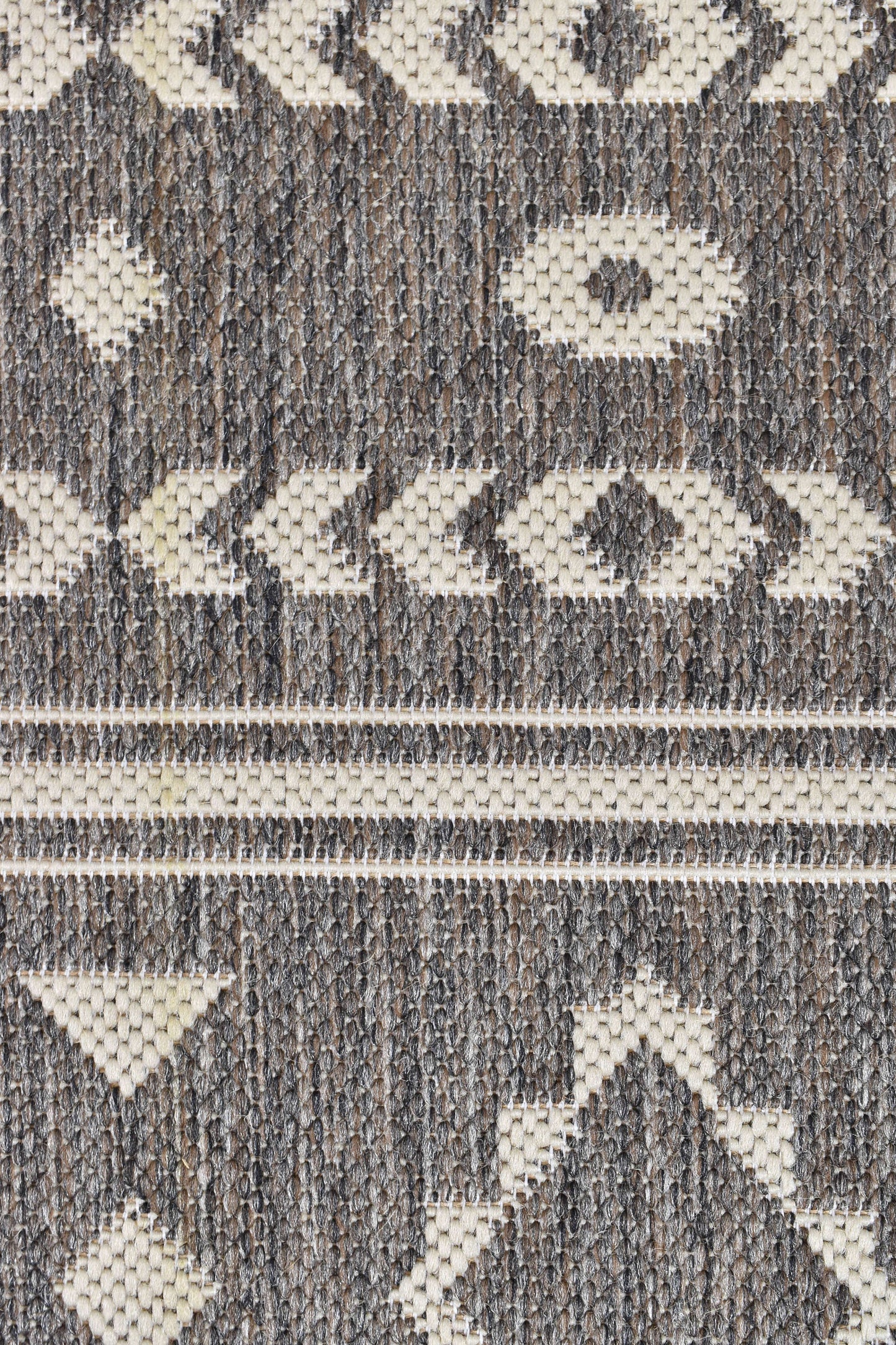 Alaska Brown Rug 3333-W71E