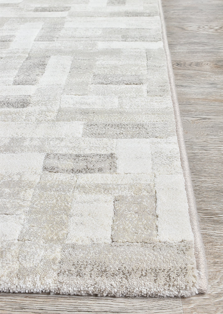 Contemporary Cove Runner 64401-6575