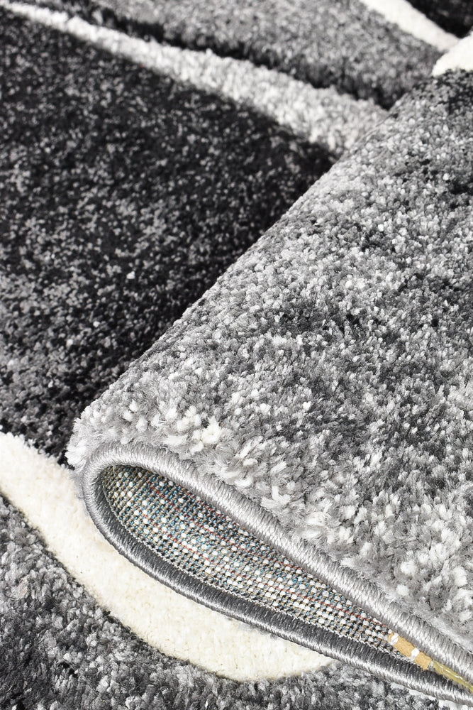 Dahlia 37 Dark Grey White Rug