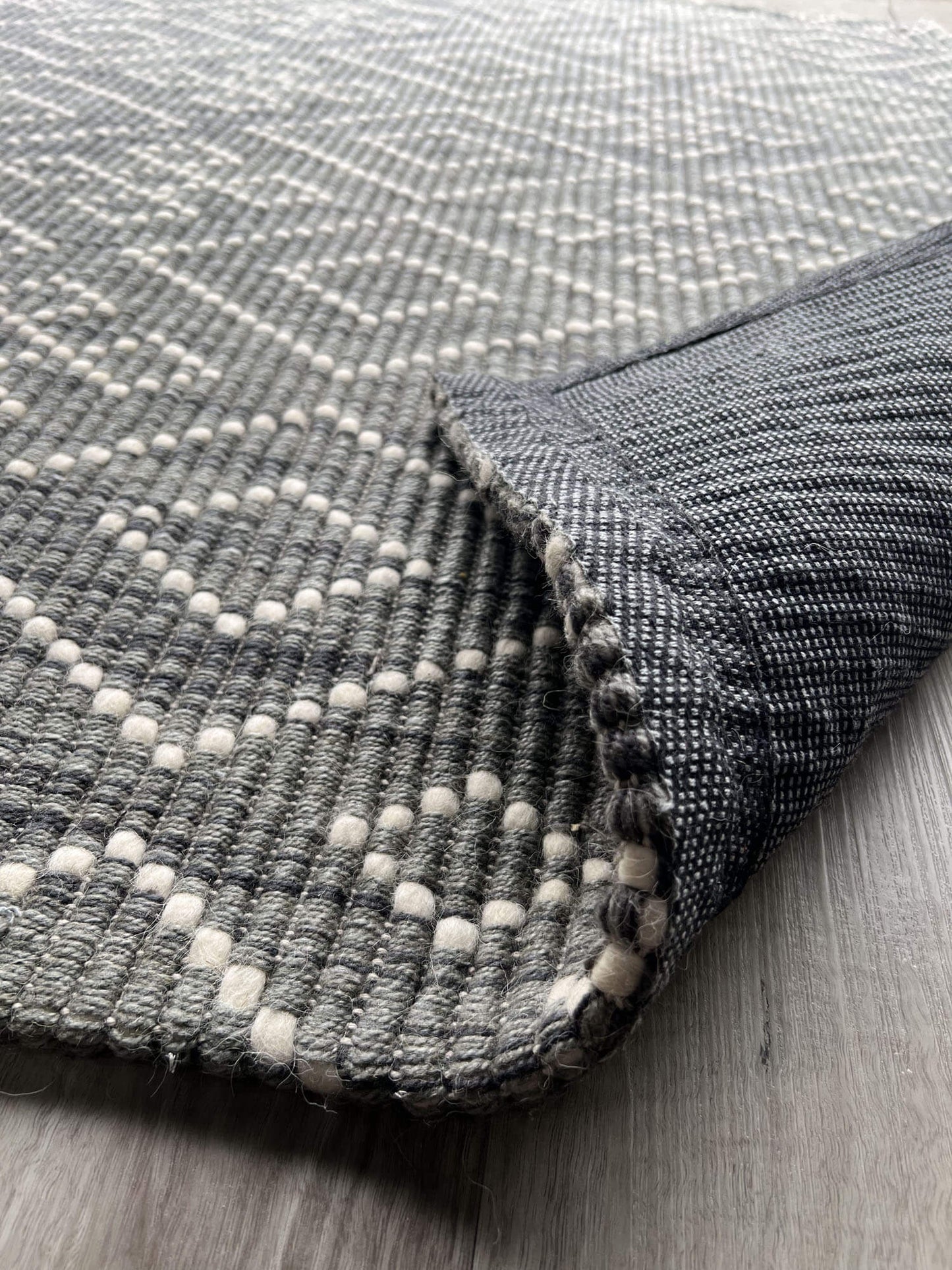 Mozaik Grey Rug