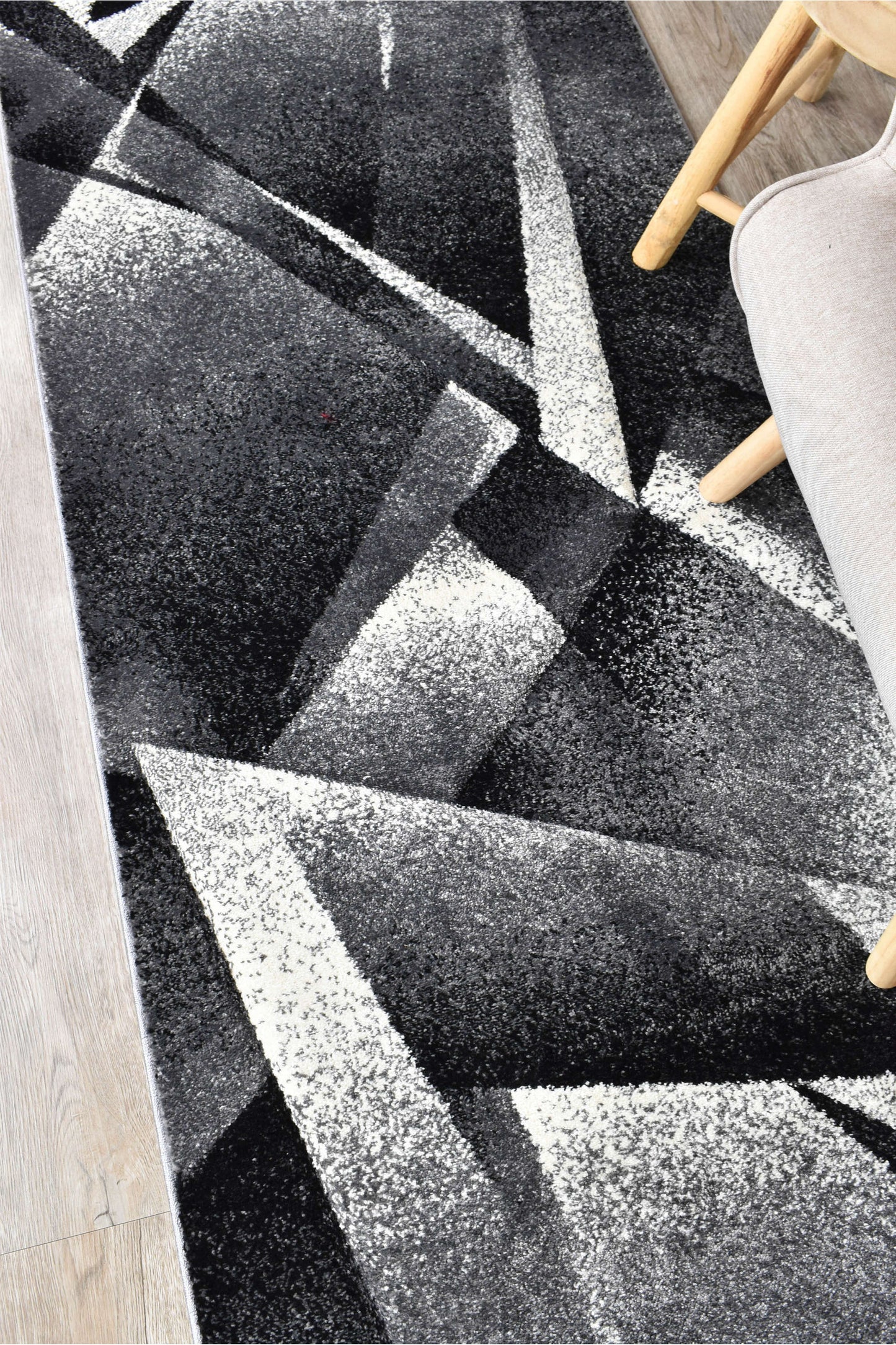 Novas 54B Light Grey Dark Grey Runner