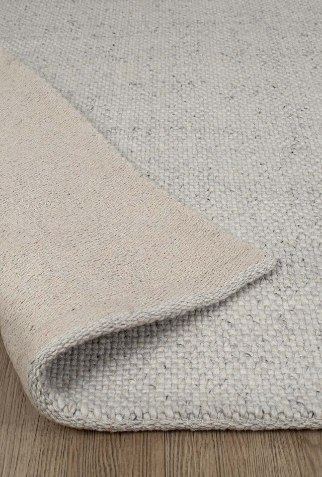 Wayanard Natural Ivory Wool Rug