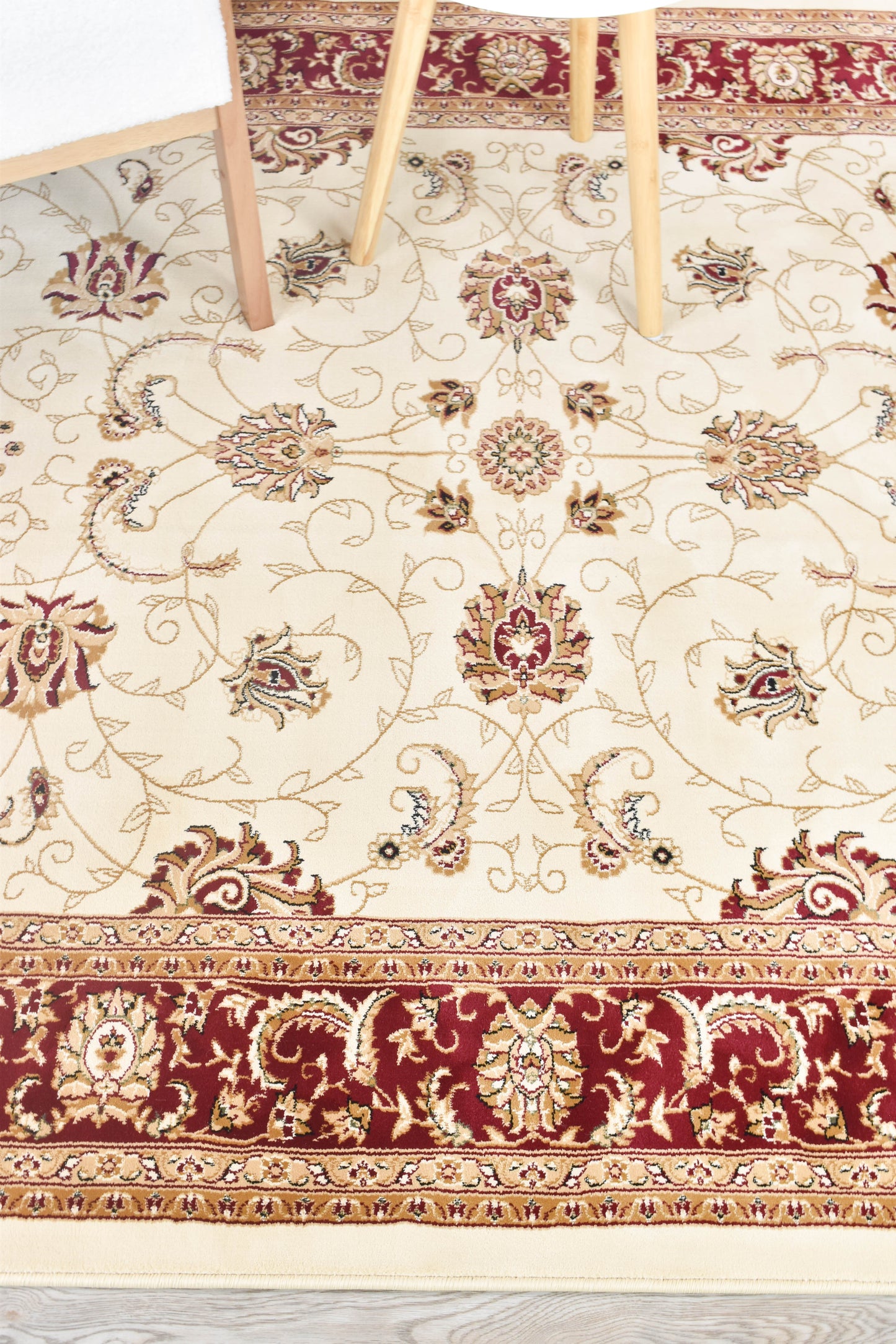 Vienna 84 Cream Red