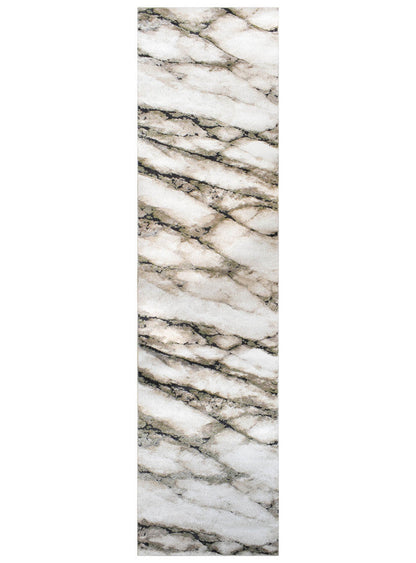 Sofia Sagefrost Runner