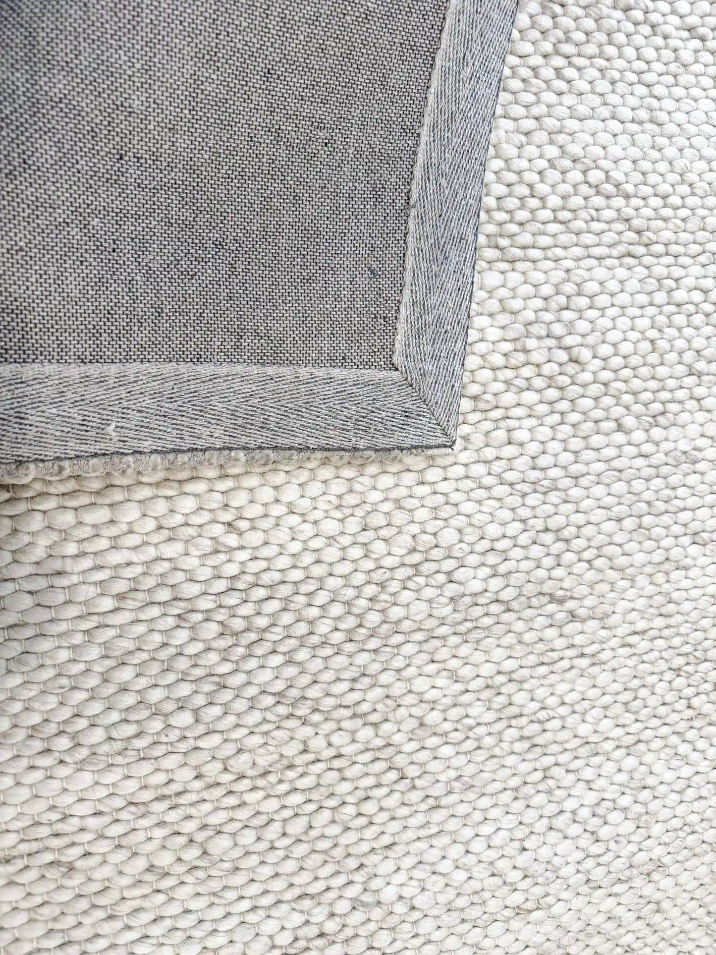 Essence Minimal Wool Weave Beige Rug