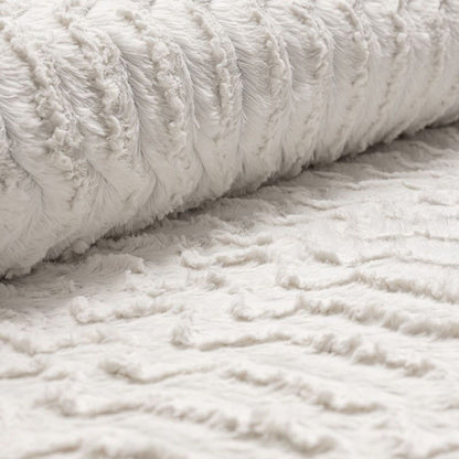 Faux Fur Innis Ivory Rug