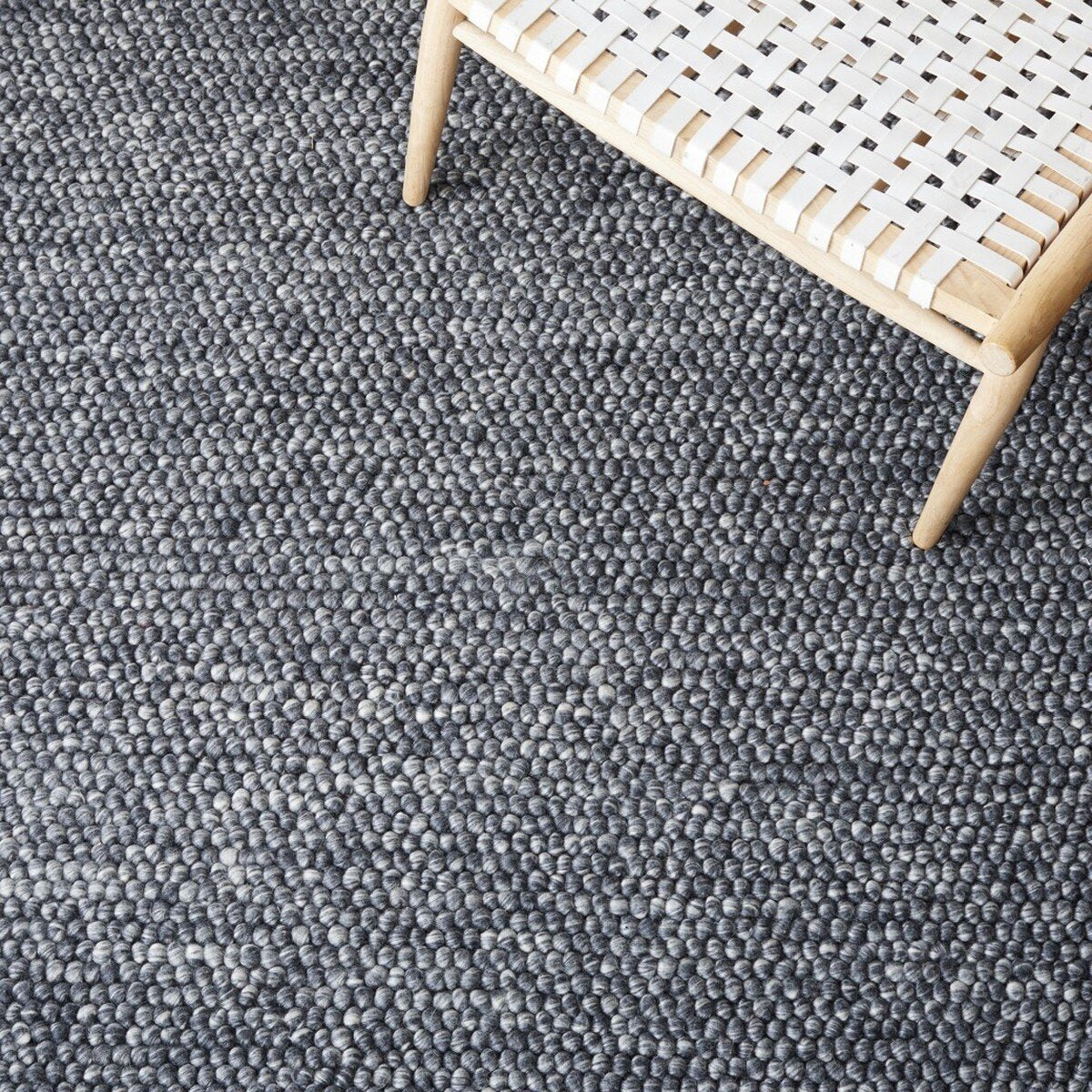Pebble Dark Grey Rug